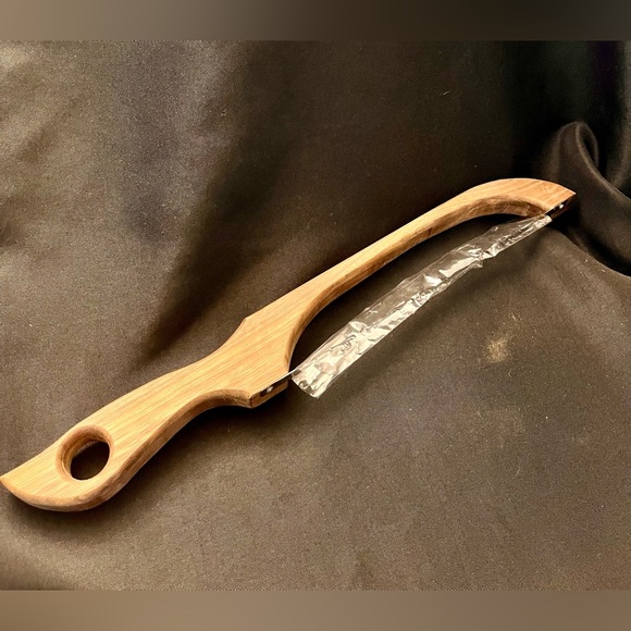 Handmade Wooden Cutting Board and Bread Violin Bow Knife Saw Serrated New Gift - Picture 13 of 16